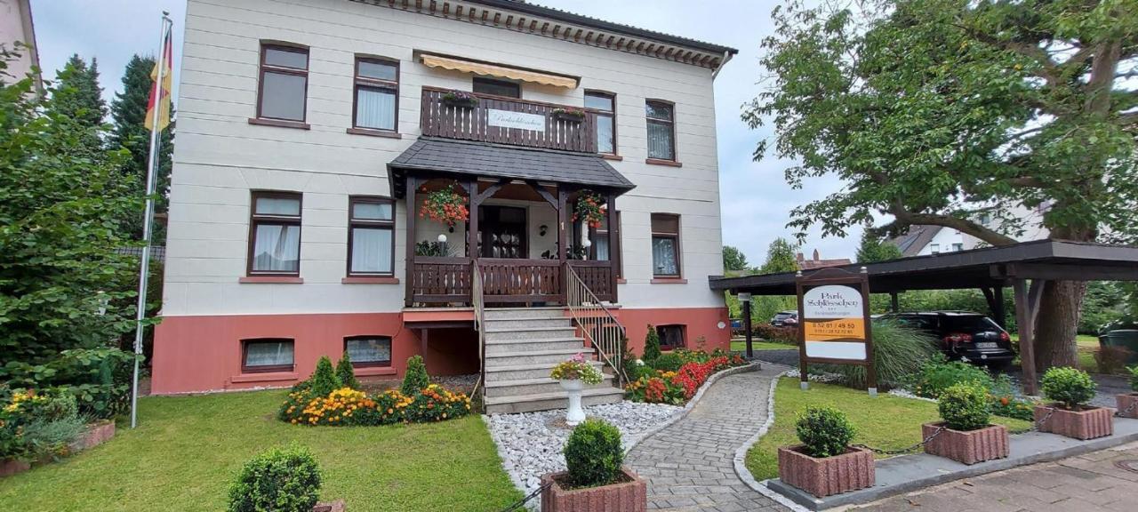 Ferienwohnungen Parkschloesschen Бад Пирмонт Екстериор снимка